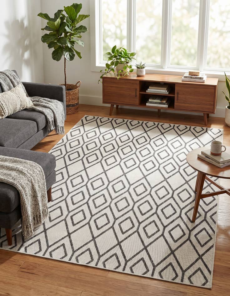 Detail image of 6' x 9' Easy-Clean Jill Zarin Turks and Caicos Indoor / Outdoor Rug