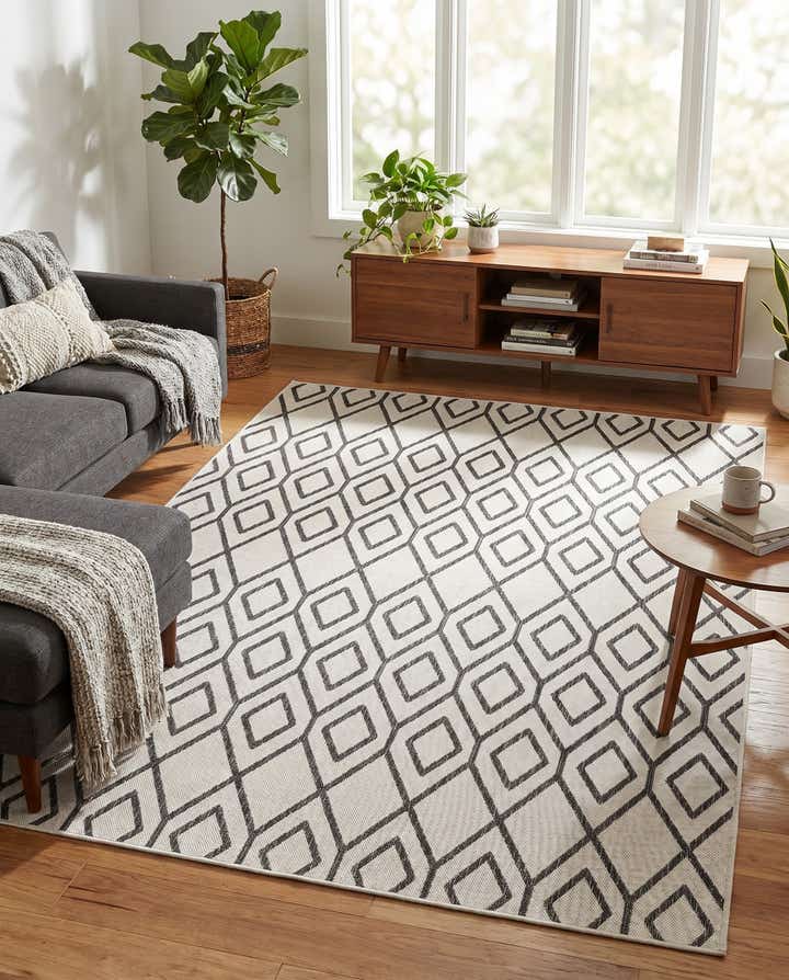 6' x 9' Easy-Clean Jill Zarin Turks and Caicos Indoor / Outdoor Rug