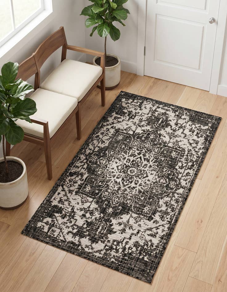 Detail image of 3' x 5' 3 Easy-Clean Jill Zarin Dubai Indoor / Outdoor Rug