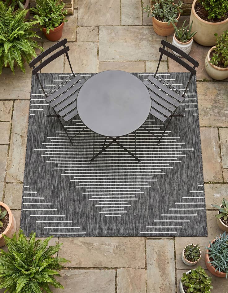 Detail image of 6' x 6' Easy-Clean Modern Indoor / Outdoor Square Rug