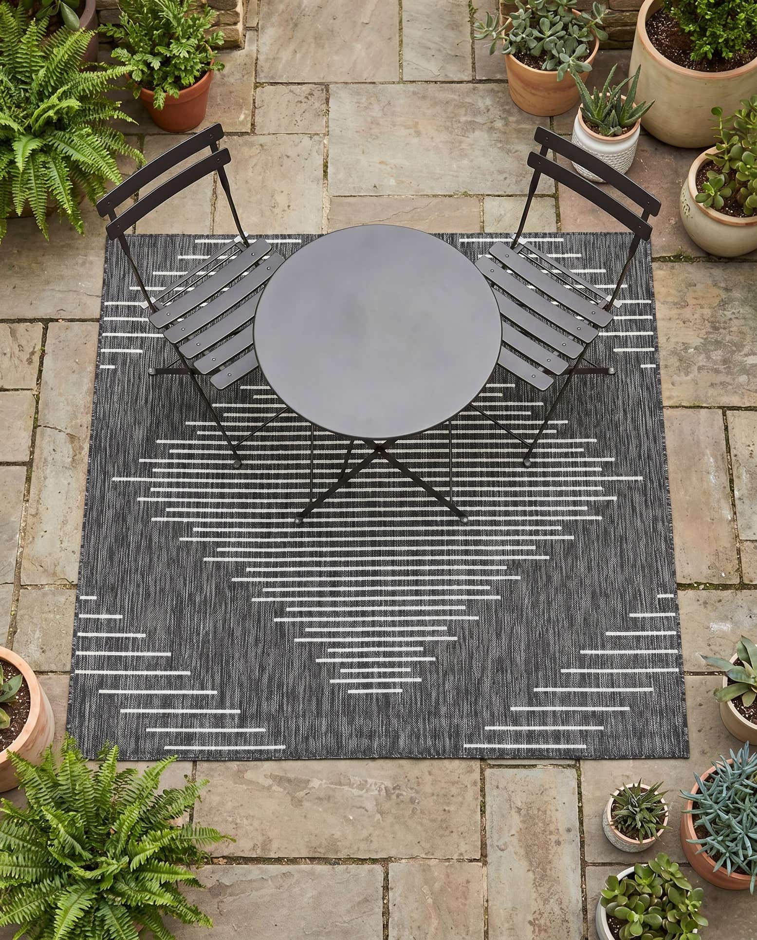 6' x 6' Easy-Clean Modern Indoor / Outdoor Square Rug