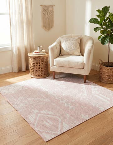 5' 3 x 5' 3 Easy-Clean Bohemian Indoor / Outdoor Square Rug