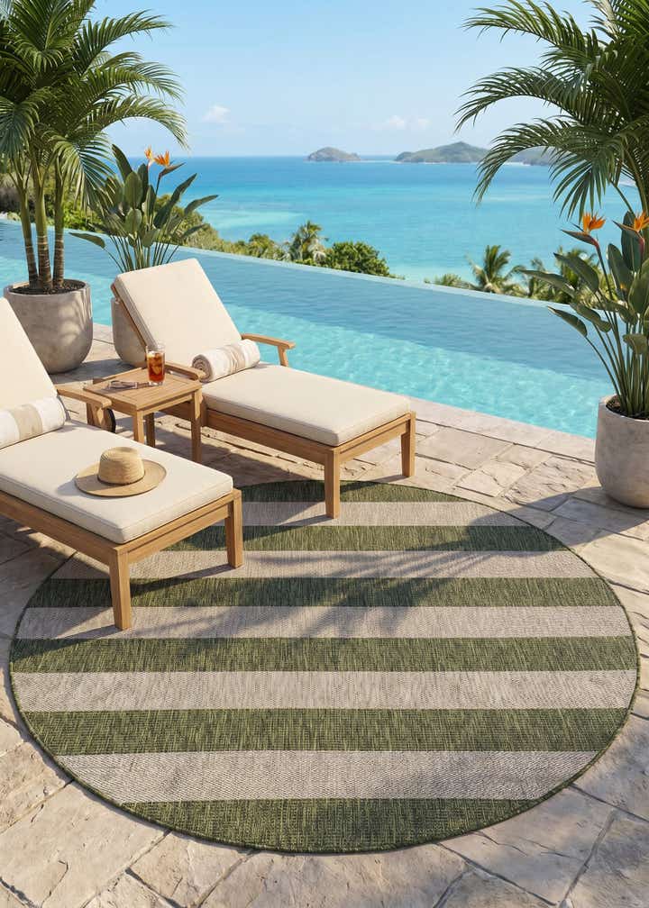 6' x 6' Easy-Clean Ribbon Indoor / Outdoor Round Rug