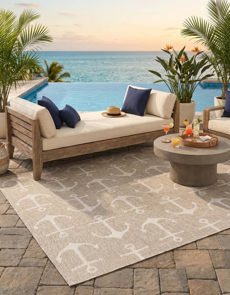 Detail image of 7' 10 x 7' 10 Easy-Clean Coastal Indoor / Outdoor Square Rug