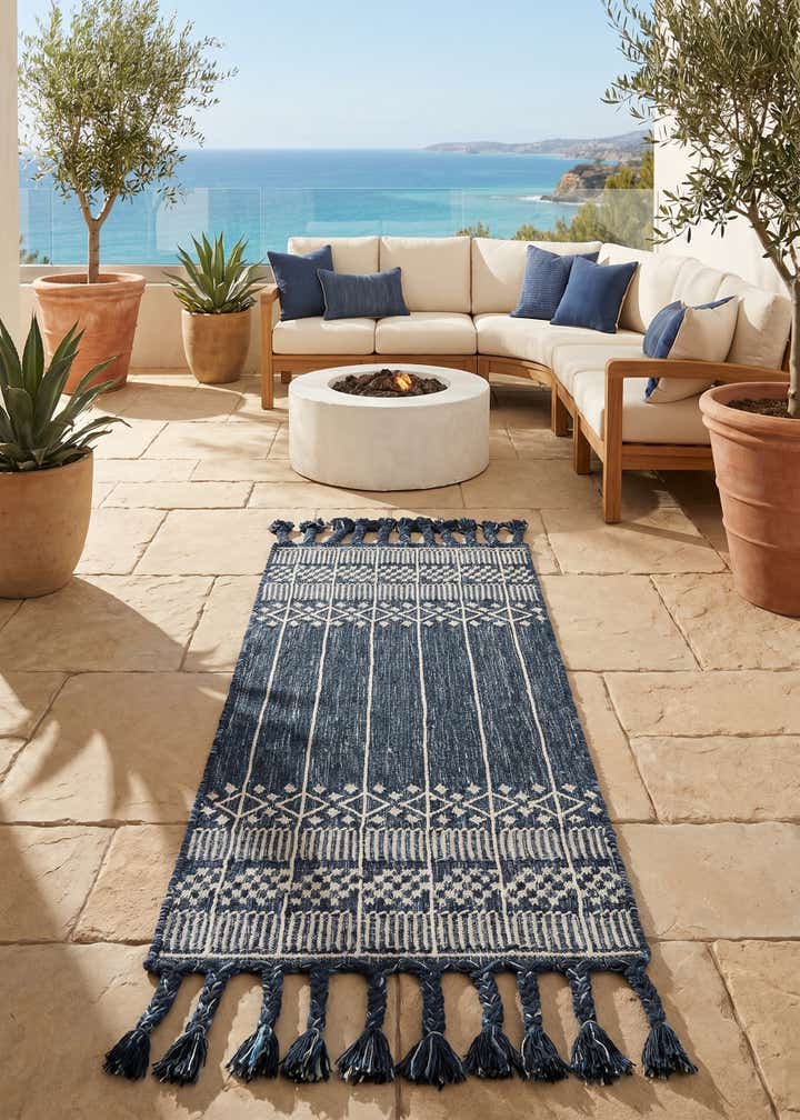 2' 2 x 5' 1 Easy-Clean Eco Bohemian Indoor / Outdoor Runner Rug