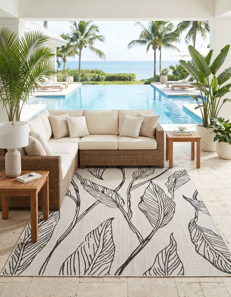 Detail image of 5' 3 x 8' Easy-Clean Botanical Indoor / Outdoor Rug