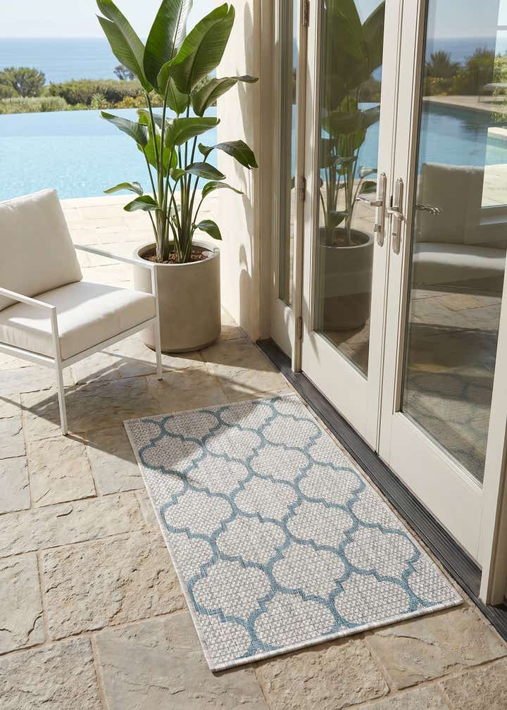 2' x 3' 1 Easy-Clean Trellis Indoor / Outdoor Rug