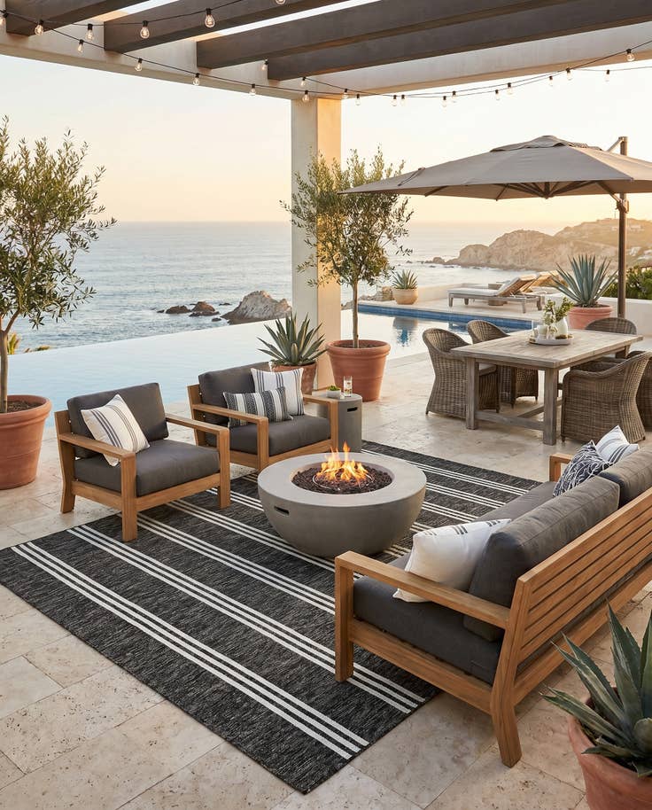 Detail image of 7' 10 x 11' Easy-Clean Jill Zarin Anguilla Indoor / Outdoor Rug