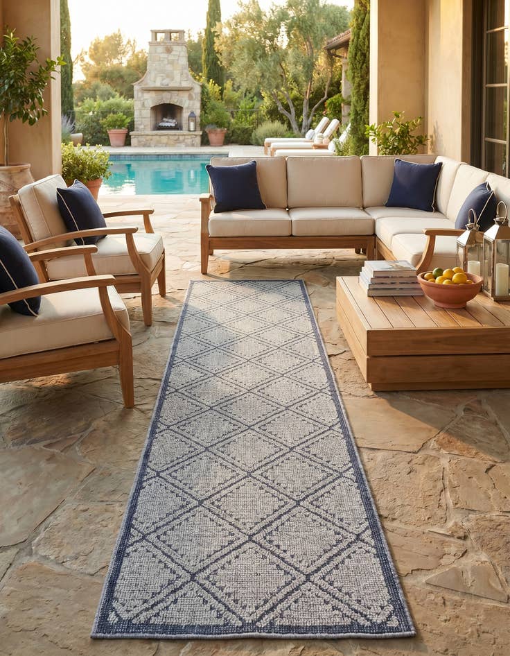 Detail image of 2' 7 x 12' Easy-Clean Lattice Indoor / Outdoor Runner Rug