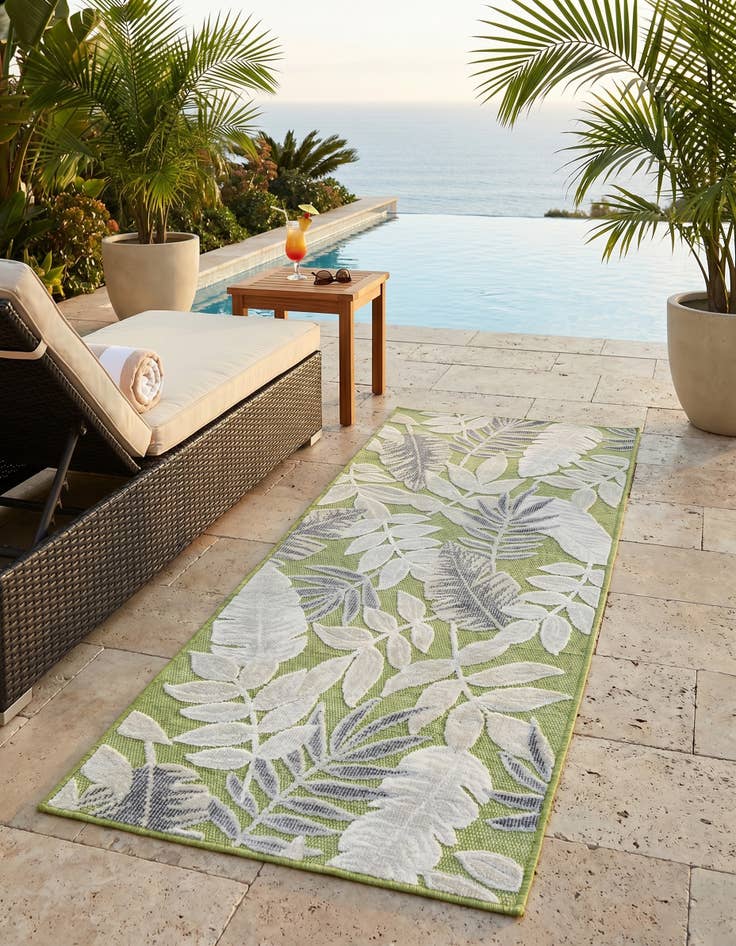 Detail image of 2' 2 x 5' 3 Easy-Clean Botanical Indoor / Outdoor Runner Rug