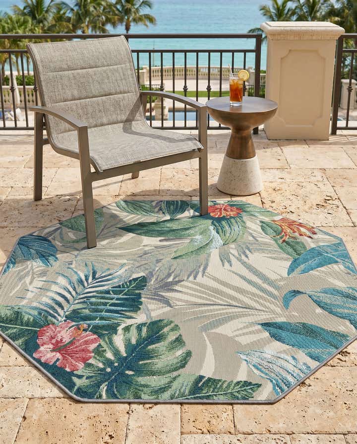 4' x 4' Easy-Clean Botanical Indoor / Outdoor Octagon Rug
