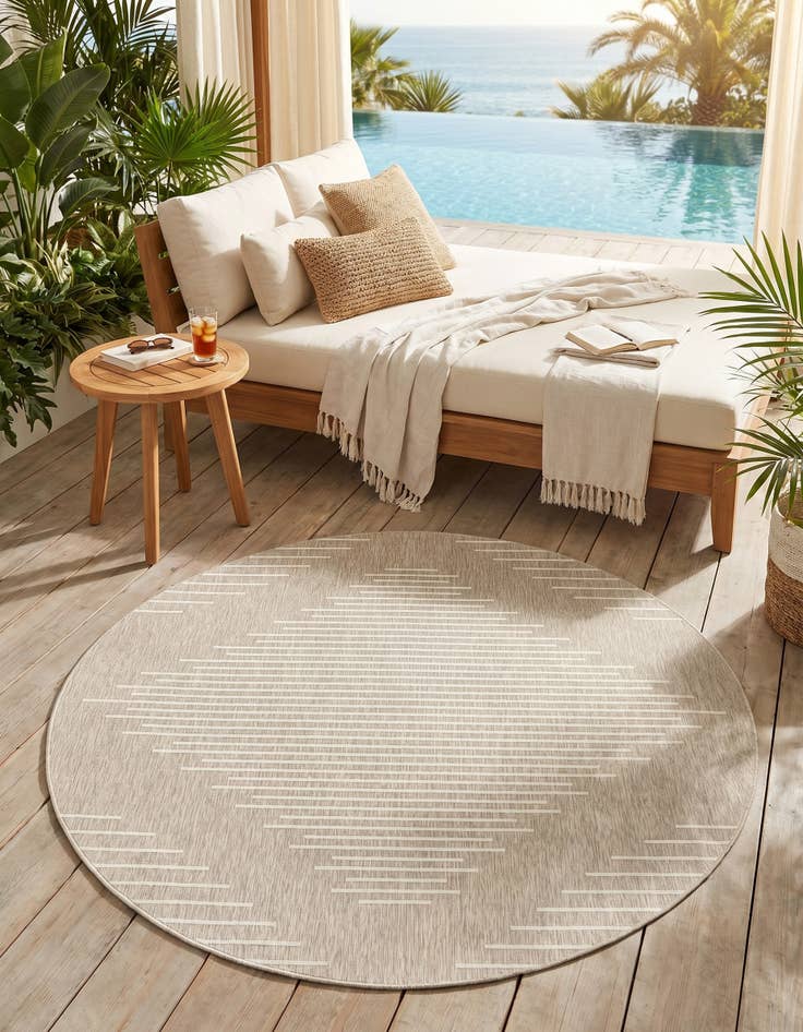 Detail image of 6' x 6' Easy-Clean Modern Indoor / Outdoor Round Rug