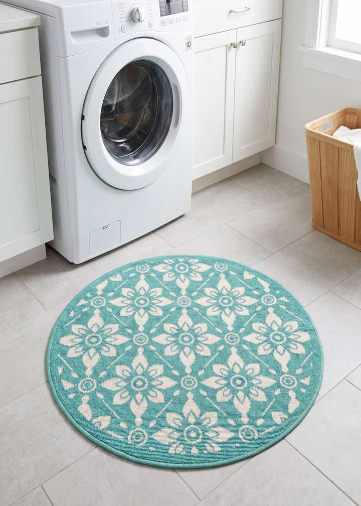 3' x 3' Easy-Clean Lattice Indoor / Outdoor Round Rug