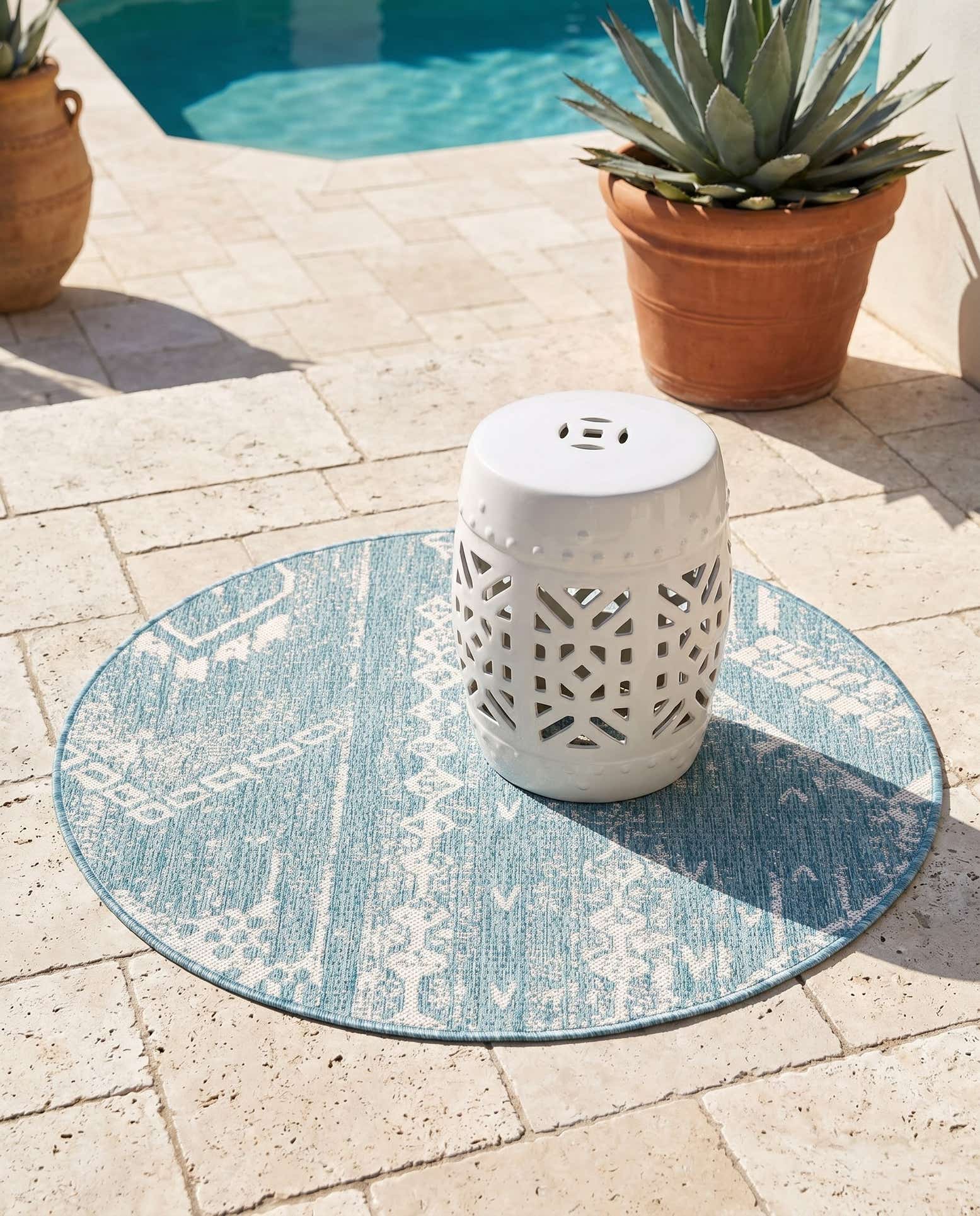 3' x 3' Easy-Clean Bohemian Indoor / Outdoor Round Rug