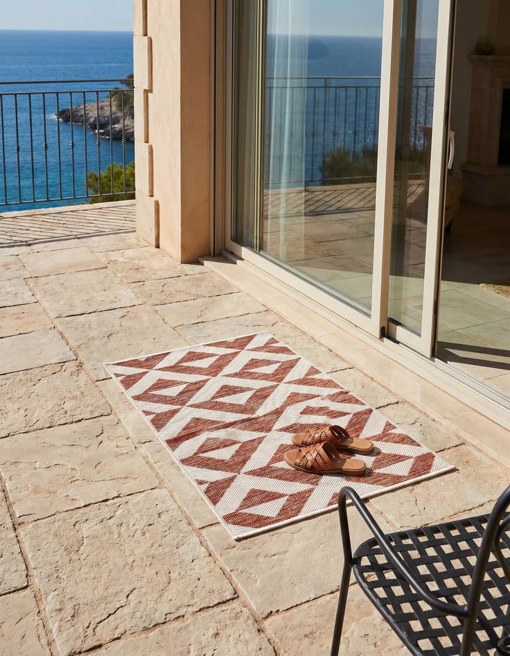 Detail image of 2' x 3' Easy-Clean Jill Zarin Napa Indoor / Outdoor Rug