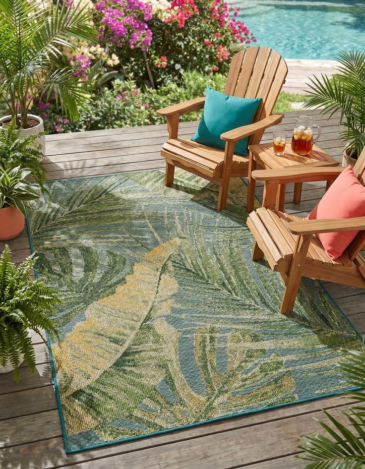 Detail image of 4' x 6' Easy-Clean Botanical Indoor / Outdoor Rug