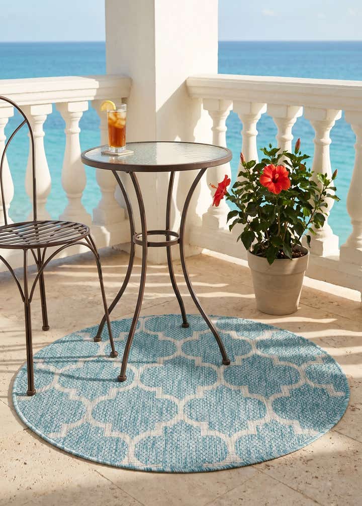 3' x 3' Easy-Clean Trellis Indoor / Outdoor Round Rug