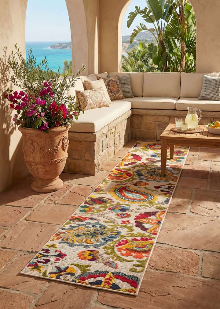 2' 7 x 12' Easy-Clean Casablanca Indoor / Outdoor Runner Rug