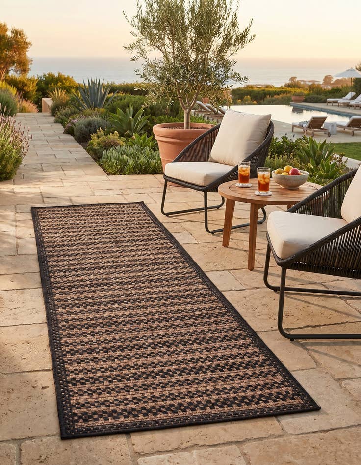 Detail image of 2' 2 x 6' Easy-Clean Border Indoor / Outdoor Runner Rug