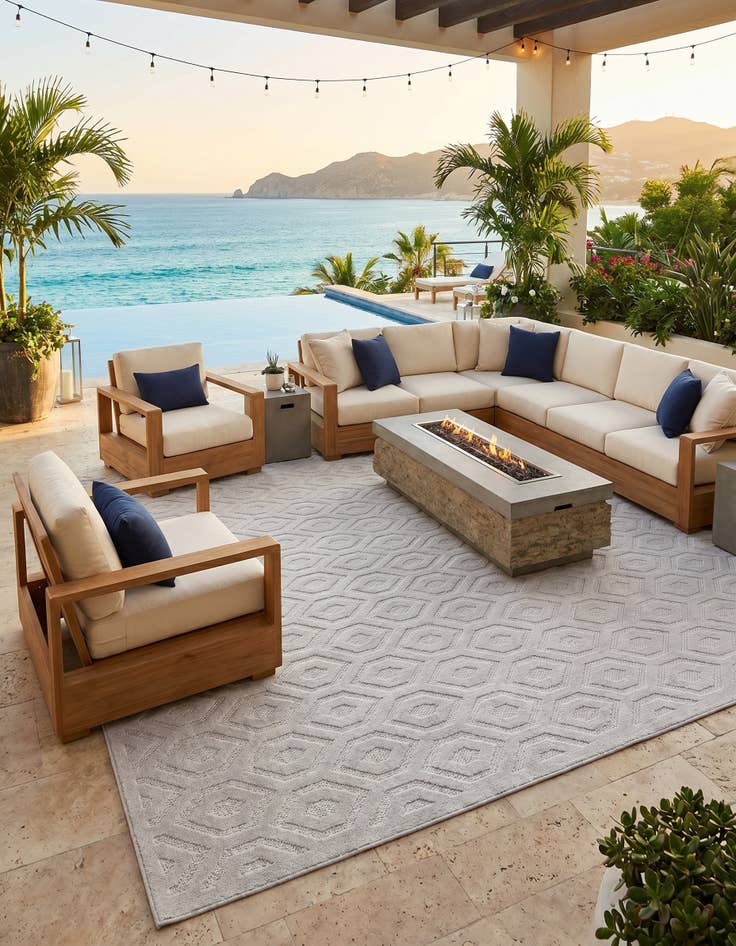 Detail image of 9' x 12' Easy-Clean Trellis Textured Indoor / Outdoor Rug