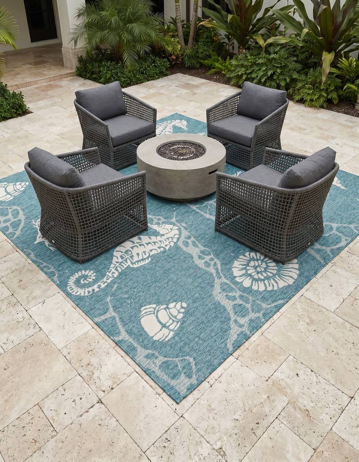 Detail image of 7' 10 x 7' 10 Easy-Clean Coastal Indoor / Outdoor Square Rug