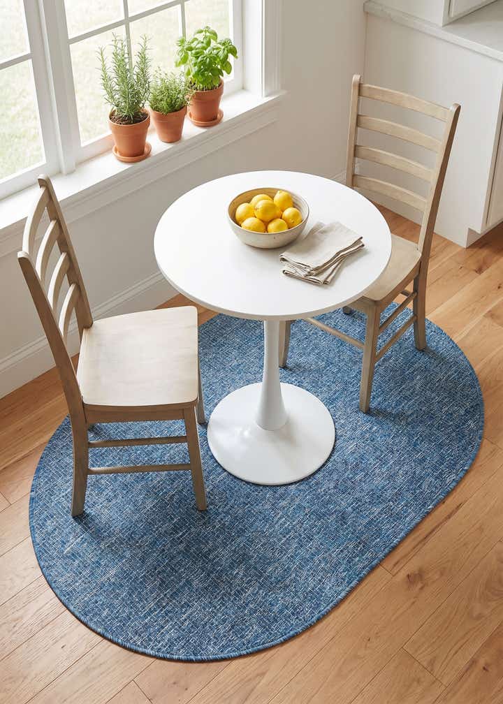 3' x 5' 3 Easy-Clean Solid Indoor / Outdoor Oval Rug