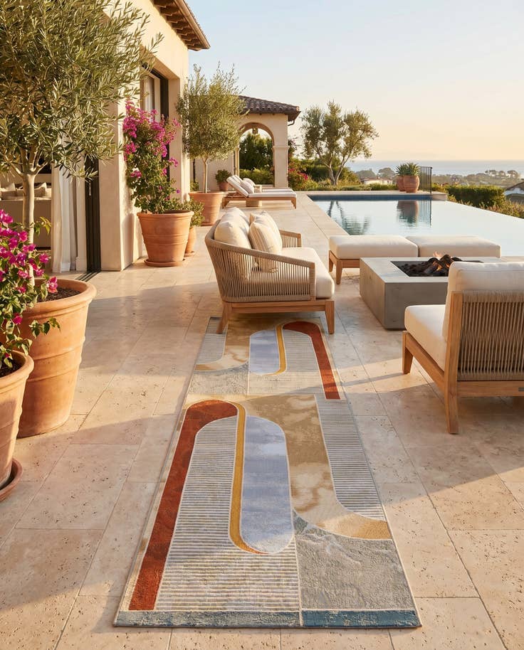 Detail image of 2' 7 x 12' Easy-Clean Modern Indoor / Outdoor Runner Rug