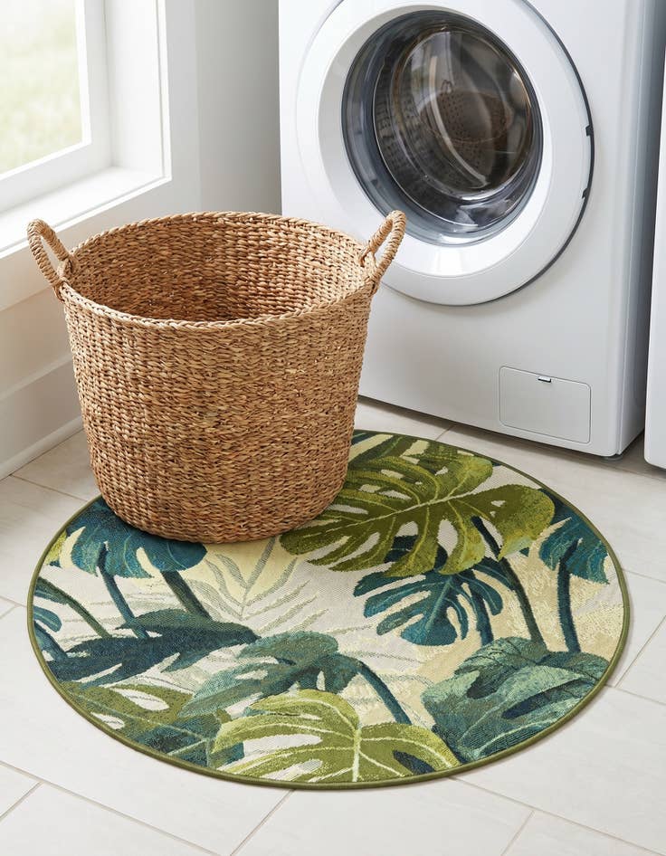 Detail image of 3' x 3' Easy-Clean Botanical Indoor / Outdoor Round Rug