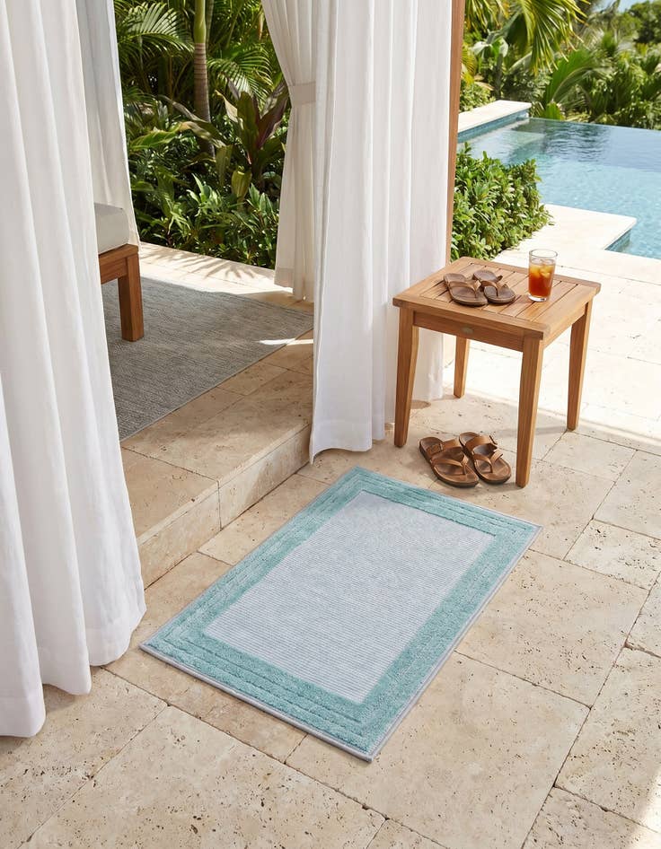 Detail image of 2' x 3' Easy-Clean Aruba Indoor / Outdoor Rug