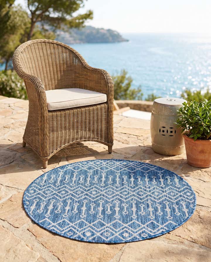 3' x 3' Easy-Clean Lattice Indoor / Outdoor Round Rug