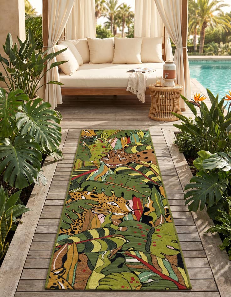 Detail image of 2' x 6' Easy-Clean Botanical Indoor / Outdoor Runner Rug