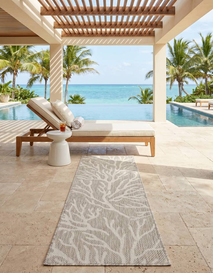 Detail image of 2' x 6' Easy-Clean Coastal Indoor / Outdoor Runner Rug