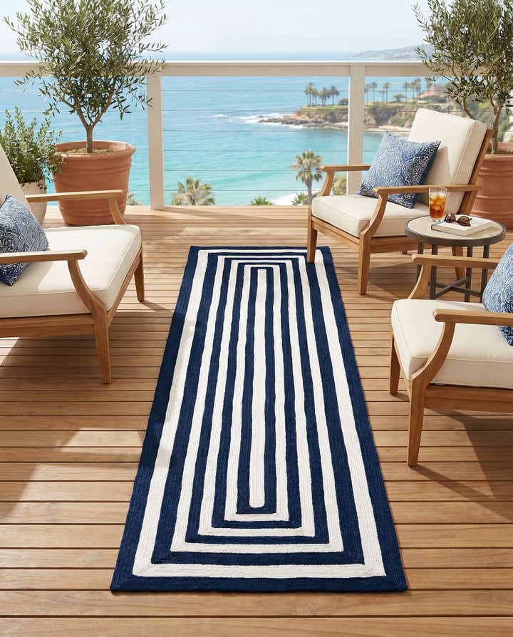 2' 7 x 10' Easy-Clean Eco Verse Washable Indoor / Outdoor Runner Rug