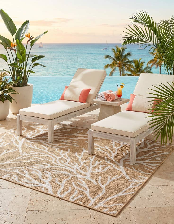 Detail image of 4' x 6' Easy-Clean Coastal Indoor / Outdoor Rug