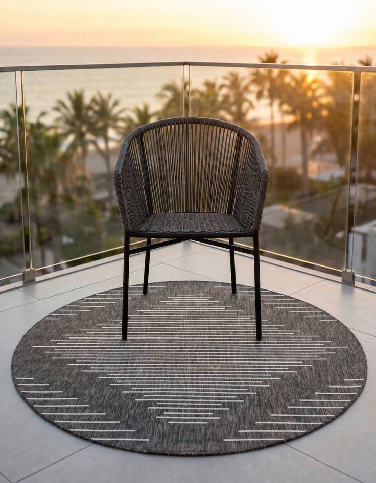 Detail image of 4' x 4' Easy-Clean Modern Indoor / Outdoor Round Rug