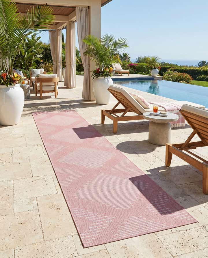 3' 3 x 14' Easy-Clean Modern Indoor / Outdoor Runner Rug