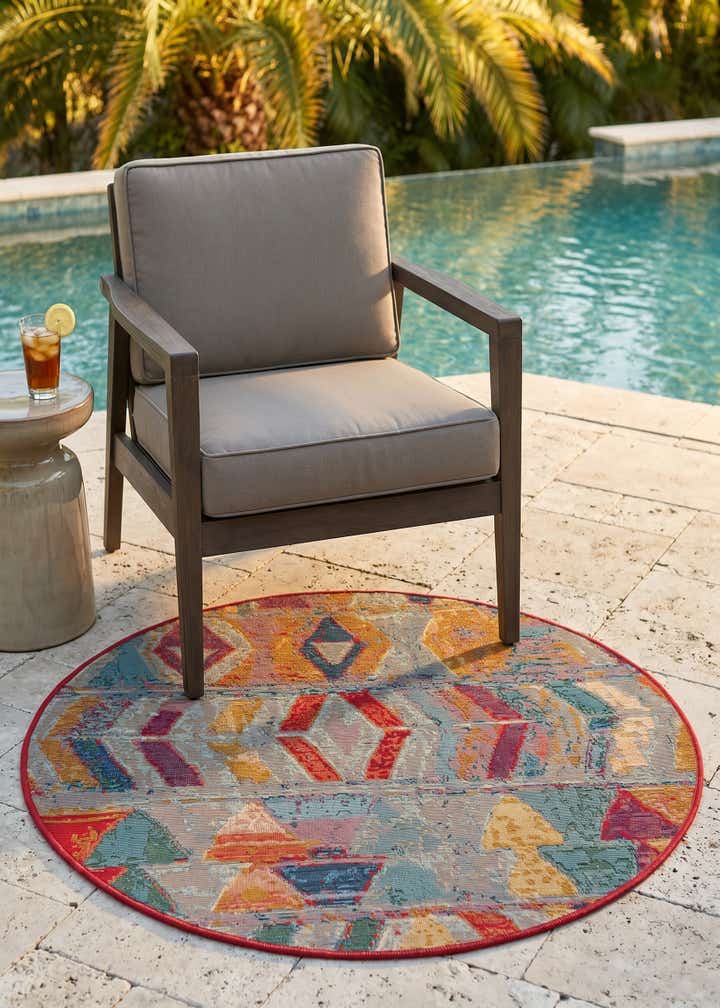 3' x 3' Easy-Clean Modern Indoor / Outdoor Round Rug