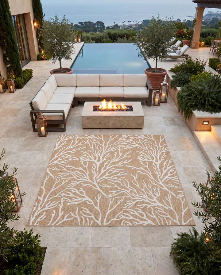 7' 10 x 7' 10 Easy-Clean Coastal Indoor / Outdoor Square Rug