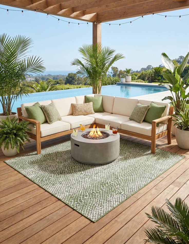 Detail image of 7' 10 x 7' 10 Easy-Clean Jill Zarin Cape Town Indoor / Outdoor Square Rug