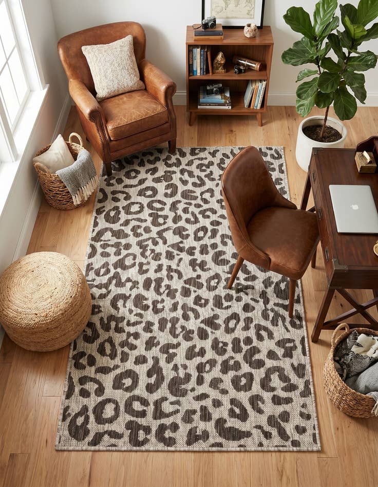 Detail image of 3' x 5' 3 Easy-Clean Safari Indoor / Outdoor Rug