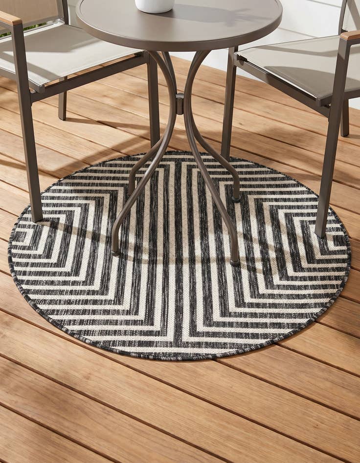 Detail image of 3' x 3' Easy-Clean Modern Indoor / Outdoor Round Rug