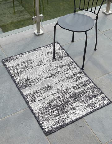 Charcoal Easy-Clean Modern Indoor / Outdoor Rug