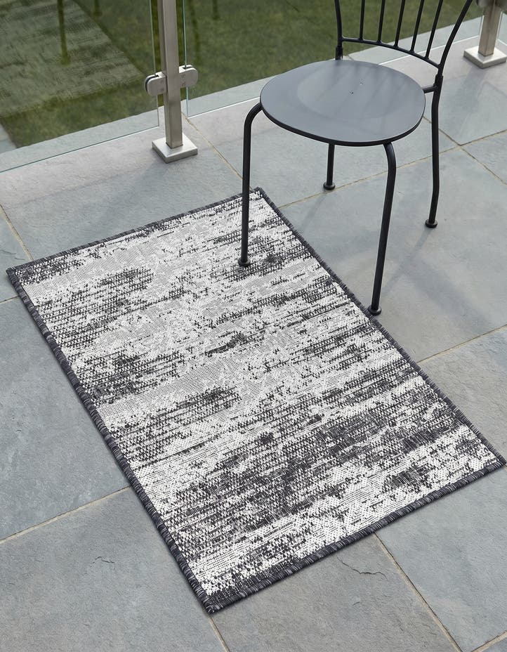 2' x 3' Easy-Clean Modern Indoor / Outdoor...