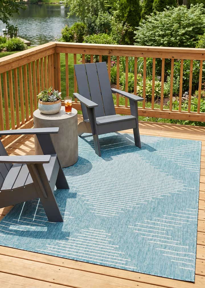 4' x 6' Easy-Clean Modern Indoor / Outdoor Rug