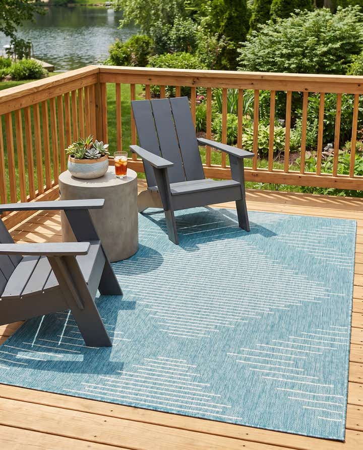 4' x 6' Easy-Clean Modern Indoor / Outdoor Rug