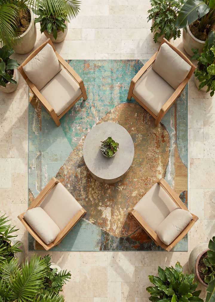 7' 10 x 7' 10 Easy-Clean Modern Indoor / Outdoor Square Rug
