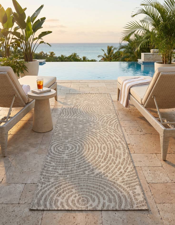 Detail image of 2' x 6' Easy-Clean Modern Indoor / Outdoor Runner Rug