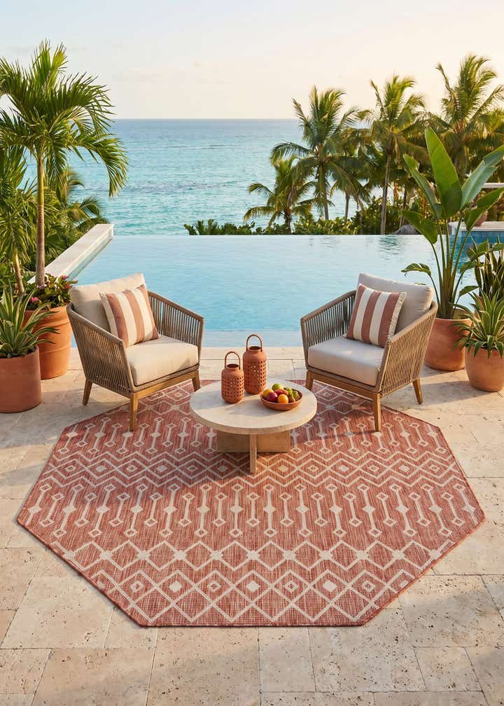 7' 10 x 7' 10 Easy-Clean Trellis Indoor / Outdoor Octagon Rug