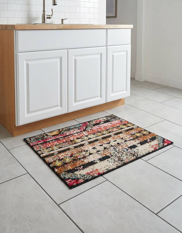 Detail image of 2' x 3' Easy-Clean Casablanca Indoor / Outdoor Rug