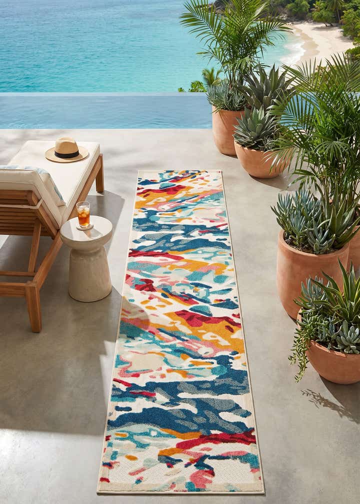 2' 7 x 10' Easy-Clean Casablanca Indoor / Outdoor Runner Rug